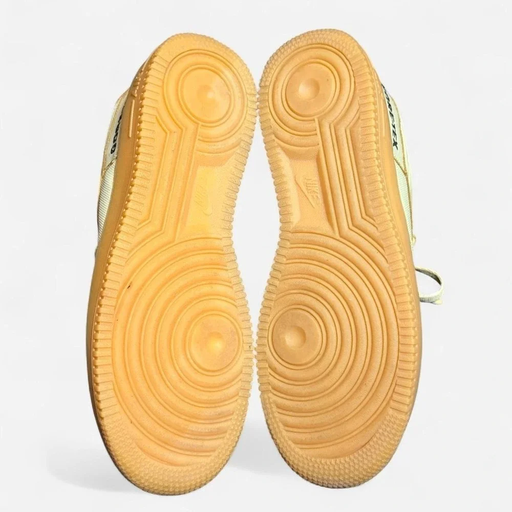 Nike Air Force 1 Low Gore-Tex Team Gold Shoes Size Mens 7.5 Women's 8.5